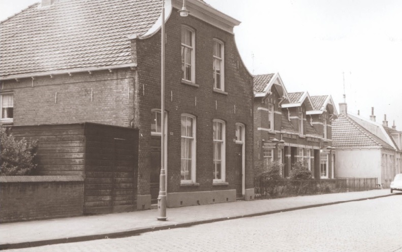 Lage Bothofstraat 160-170 woningen 1967.jpg