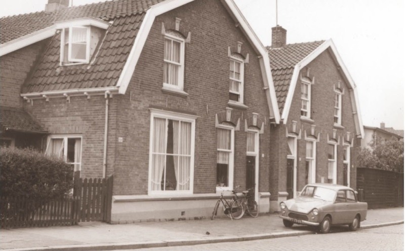 Lage Bothofstraat 188-194 woningen foto 1967.jpg