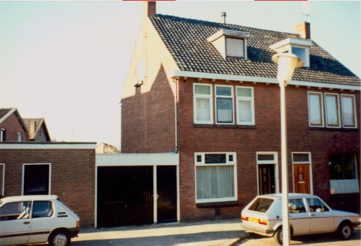 Lage Bothofstraat 414-416 woningen bouwjaar 1933 foto 1991.jpg