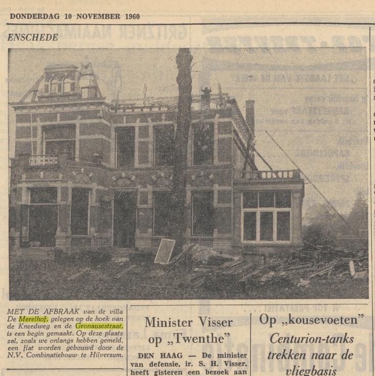 Gronausestraat 127 hoek Kneedweg afbraak villa Merelhof krantenfoto Tubantia 10-11-1960.jpg