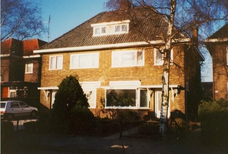 Gronausestraat 189-191 woningen bouwjaar 1934 foto 1991.jpg