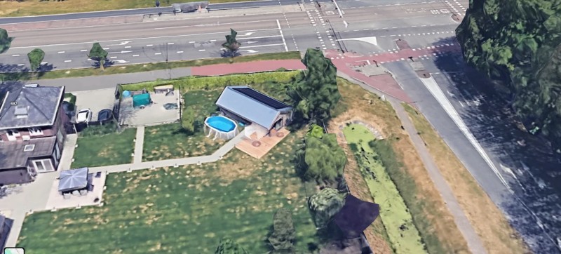 Gronausestraat 704 hoek Dolphiaweg woning foto Google Earth 24-6-2023.jpg