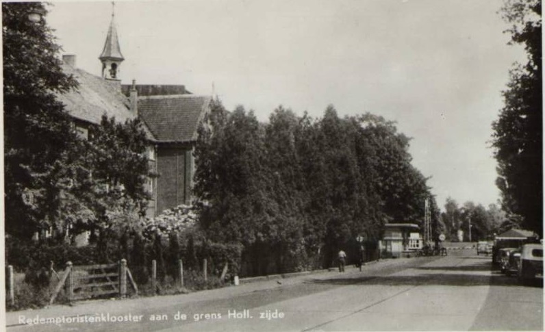 Rijksweg 2 later Gronausestraat 1361-1363 Glanerbrug Grensovergang met Klooster 1960.jpg
