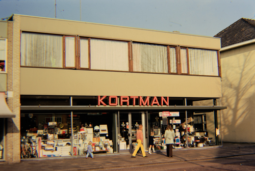 Gronausestraat 1285-1289 Radio Kortman.jpg