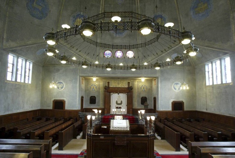 Het interieur van de synagoge in Enschede. beeld RD, Anton Dommerholt.jpg