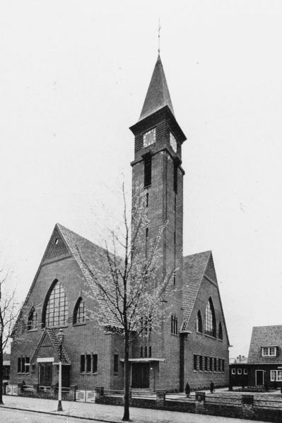 Lasondersingel 16 kosterswoning en 18 Noorderkerk.jpg