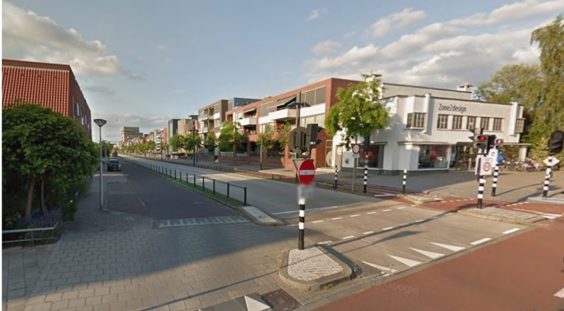 Lasondersingel 31-33 hoek Lonnekerspoorlaan vroeger pand garage Fischer 2014.jpg