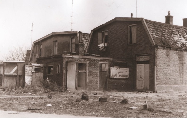 Leijdsweg 1-5 Achterzijde woningen 1967.jpg