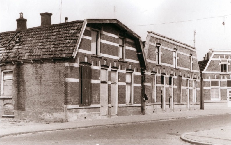 Leijdsweg 1-5 woningen nov. 1967.jpg
