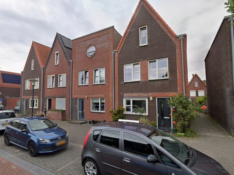 Klaproostraat 43-49 vanaf hoek Klaproosstraat.jpg
