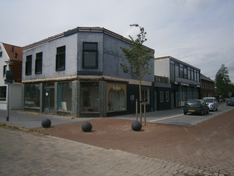 Leliestraat 101 hoek Meidoornstraat.JPG