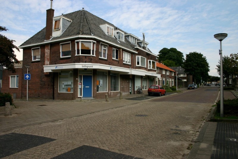 Leliestraat 103-109 links Meidoornstraat.jpg