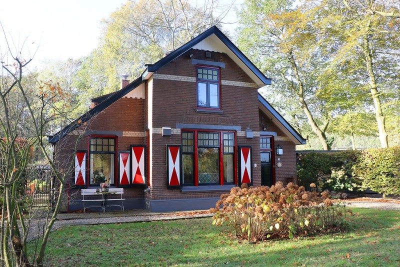 Leutinkveldweg 30 Leutinkveldweg 30 boswachterswoning rijksmonument.jpg