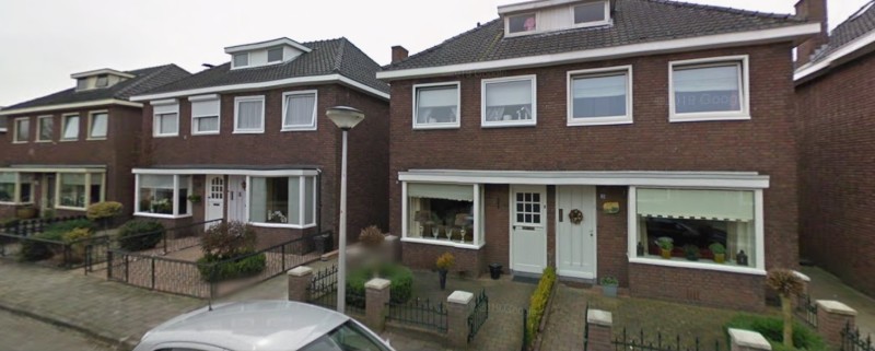 Lindestraat 29-31-33-35 woningen bouwjaar 1936 foto 2009.jpg