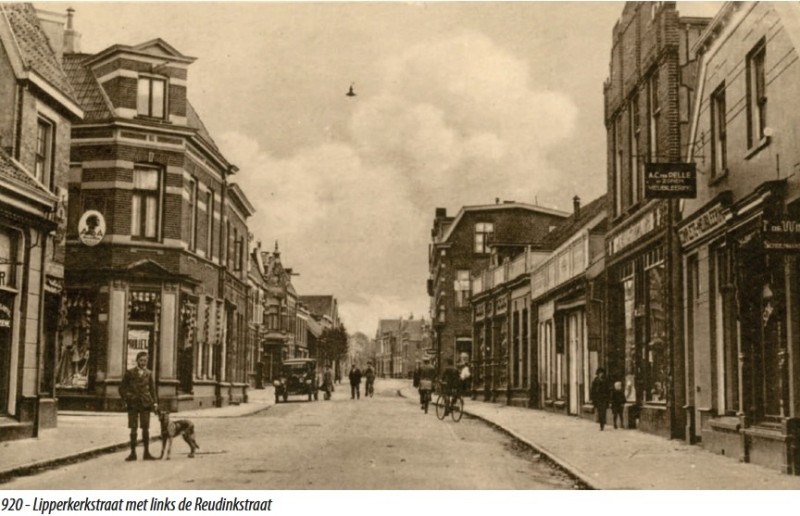 Lipperkerkstraat 49  links Reudinkstraat 1920.jpg