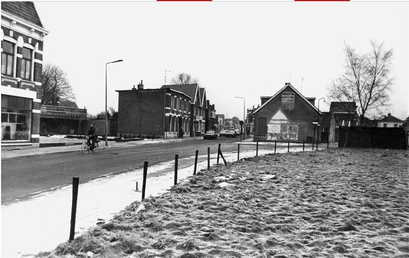 Lipperkerkstraat 64 ter hoogte van de kruising met de Lageweg, gezien in oostelijke richting.jpg