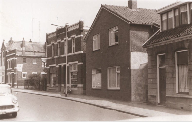 Lipperkerkstraat 72-74 woningen 1967.jpg