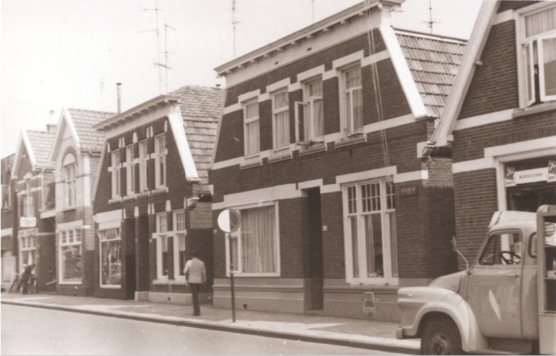 Lipperkerkstraat 104-106-108-110 woningen 1967.jpg