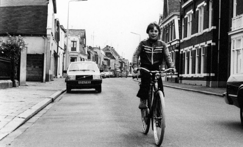Lipperkerkstraat 107 links verderop links Lohmann.jpg