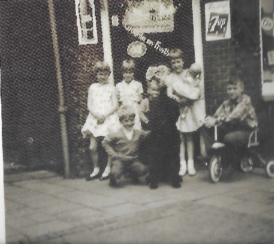 Lipperkerkstraat 479 groente en fruitwinkel Brinkman..jpg