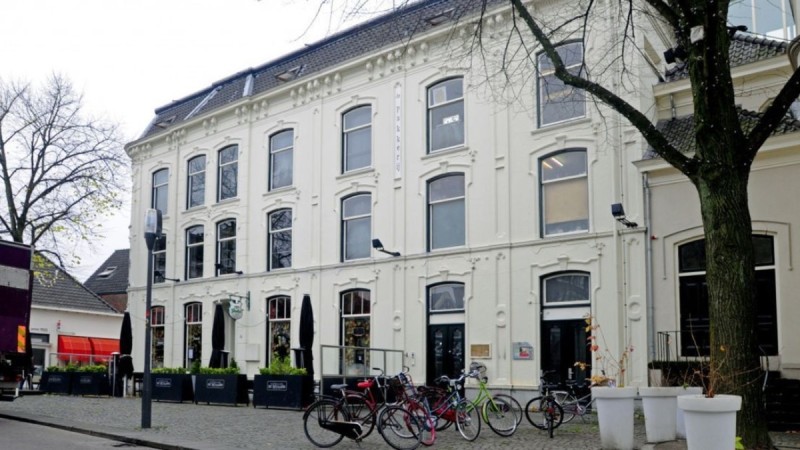 Oude Markt De-Pakkerij studentensociteit.jpg