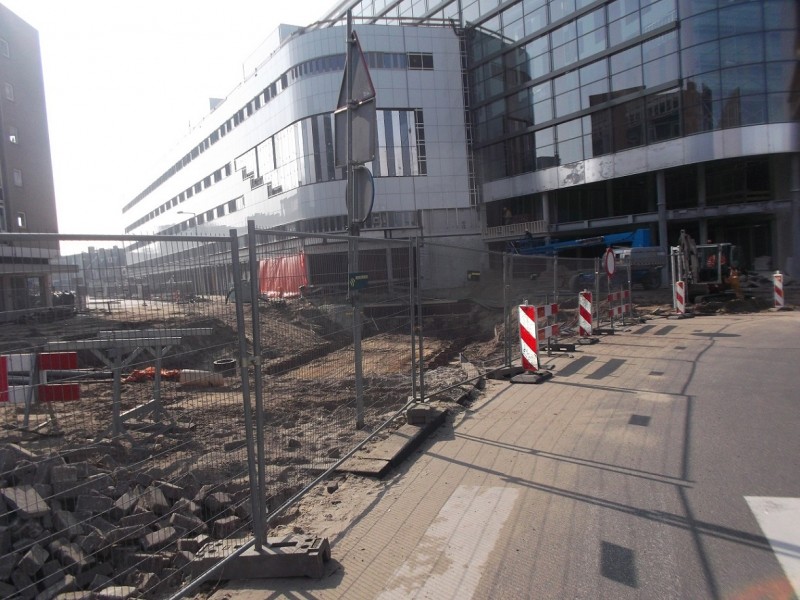 Beltstraat  bouw van een tunnel van het MST naar de parkeergarage Van Heek (3).JPG