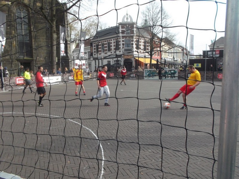 Oude Markt Dutch Street Cup 5-4-2012.JPG