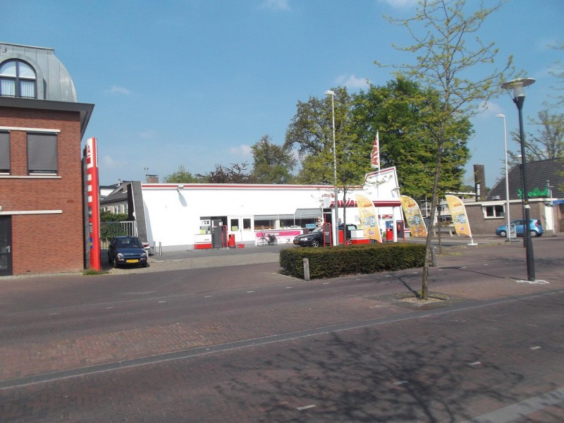 Gronausestraat Avia tankstation vroeger Purfina.JPG