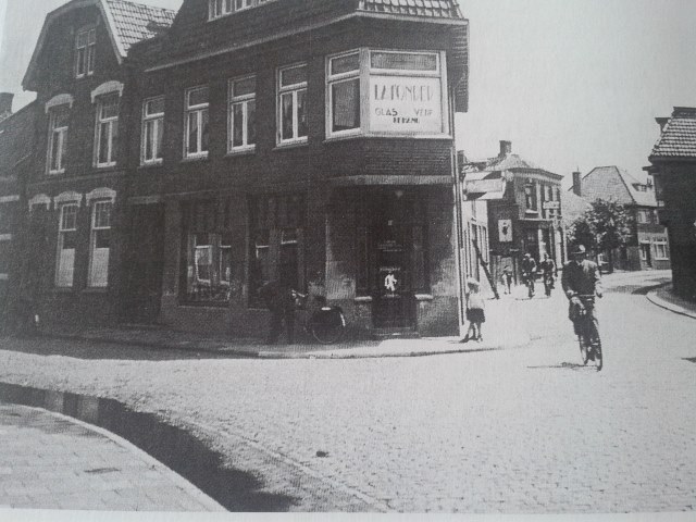 berkenkamp op de hoek met de beukinkstraat.jpg