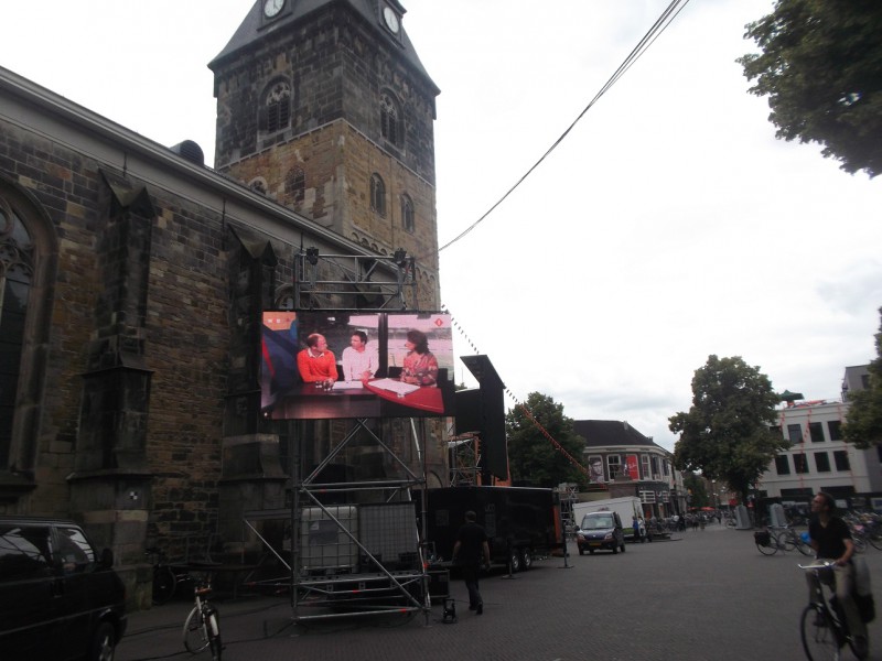 Oude Markt Oranjeplein WK Futebol plein 13-6-2014 (5).JPG