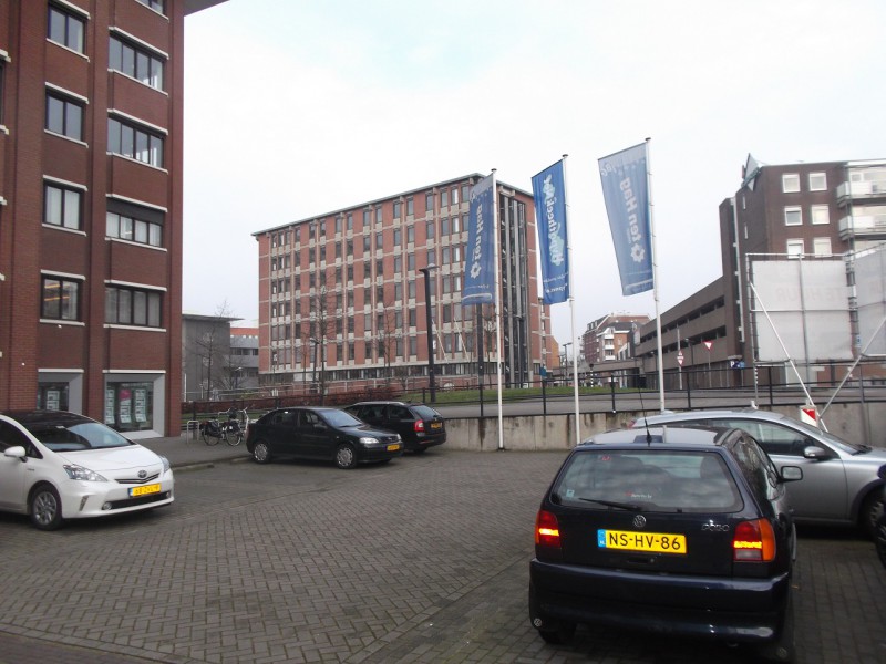 Koningstraat 23-01-2014 deze bult moet nog verdwijnen voor de aanleg Koningsplein.JPG