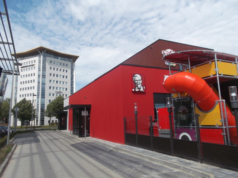 Zuiderval Foodcourt Mc Donalds en KFC 3-7-2014 (8).JPG