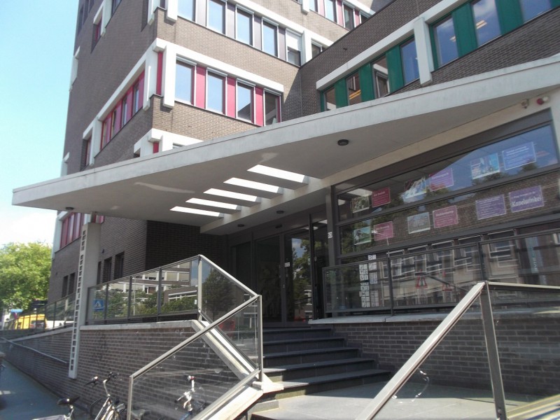 Molenstraat ingangshal gebouw De Noordmolen.JPG