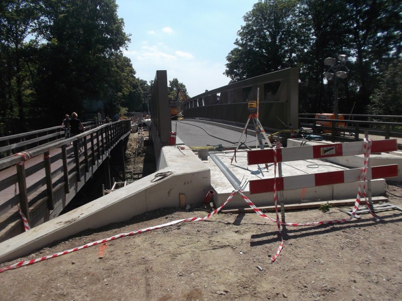 Noord Esmarkerrondweg nieuwe spoorbrug  4-7-2014 (2).JPG