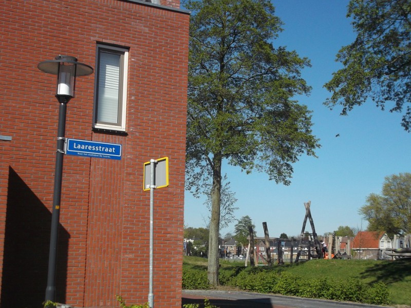 Laaresstraat hoek Rozenstraat.JPG