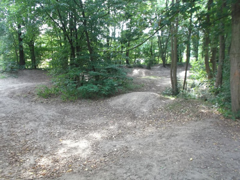 wielercrossbaan.JPG