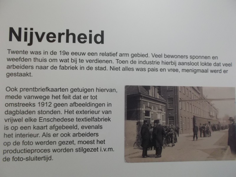 Twente Welle expositie prentbriefkaarten Enschede op de kaart (7).JPG
