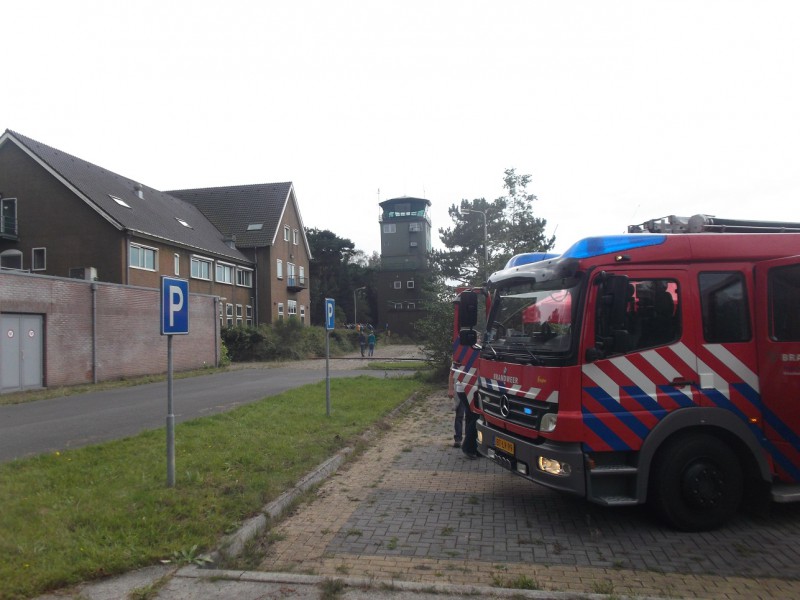 vliegveld Twente open dag 14-9-2014 verkeerstoren brandweerauto's.JPG